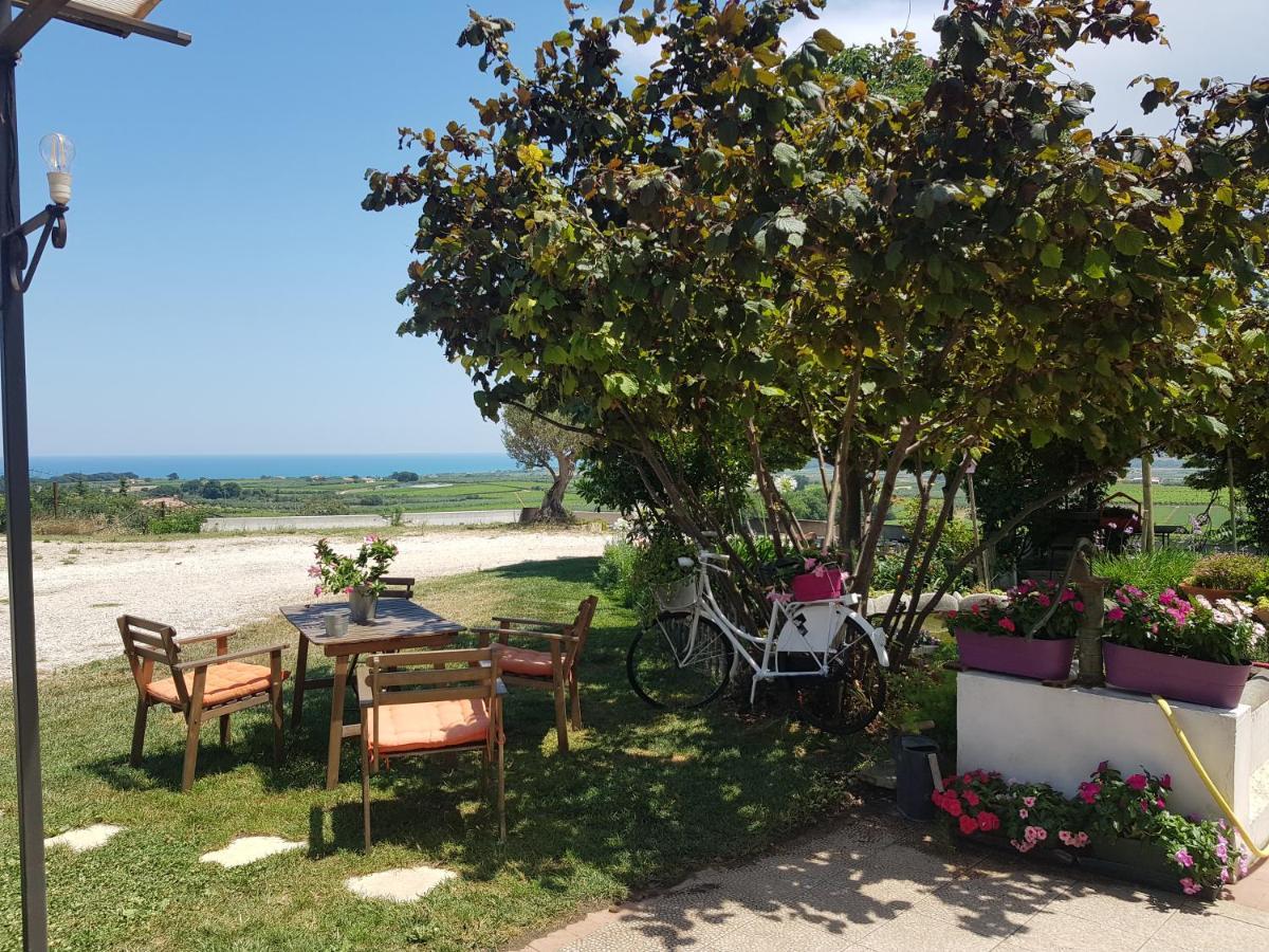 B&B La Casa Bianca Fossacesia Esterno foto