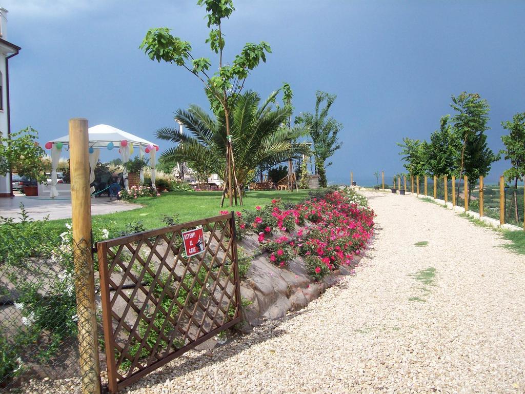 B&B La Casa Bianca Fossacesia Esterno foto